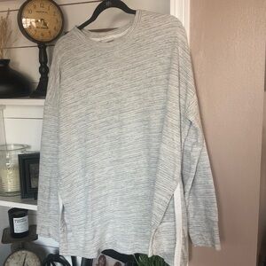 Aerie Gray Long Sleeve Top